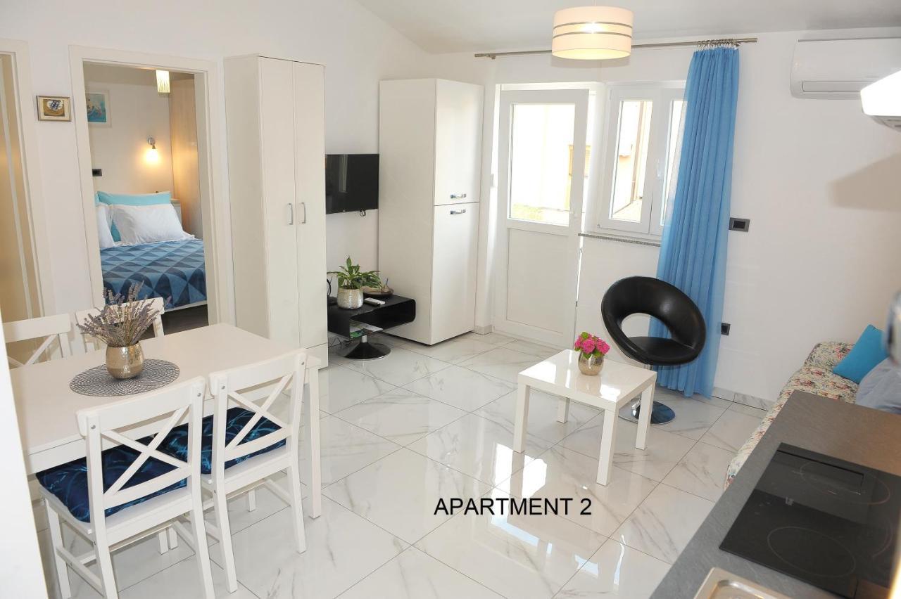 Ondina Apartments Pula Exterior photo